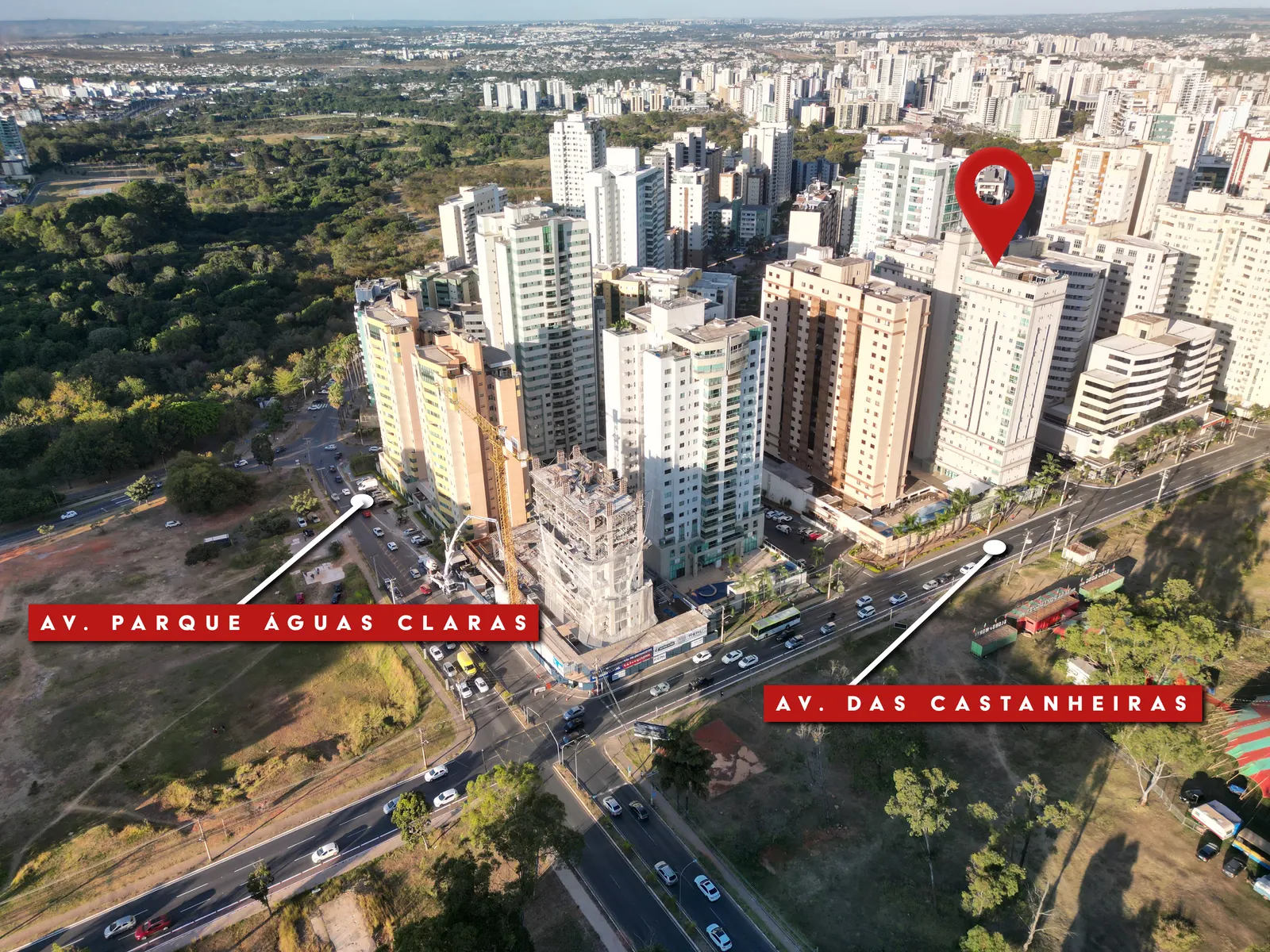 Aérea 3 · O verde do Parque de Águas Claras ao lado